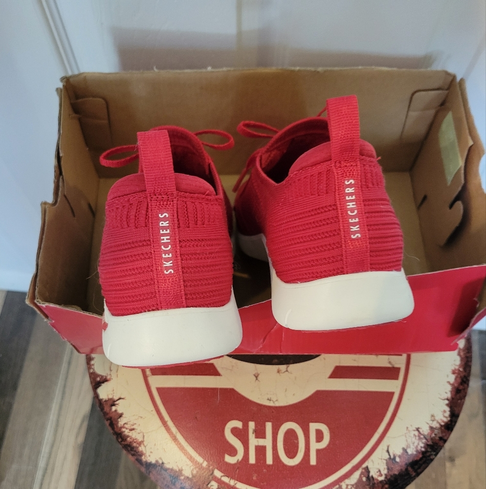 Skechers Red and White Athletic Shoes with Knit Upper - Picture 4 of 5